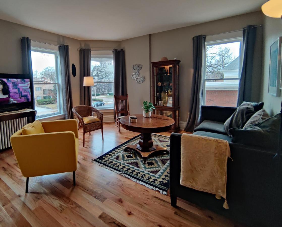 Historic Oak Park Home For 6 / Hemingway District Extérieur photo
